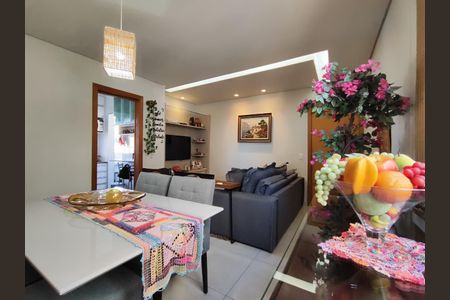 Apartamento à venda com 69m², 3 quartos e 2 vagasSala