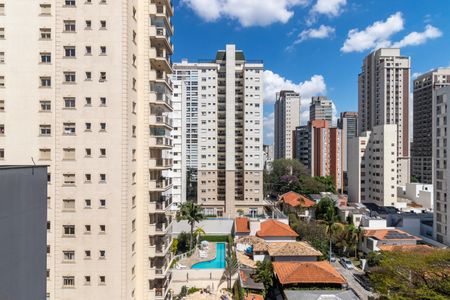 Apartamento à venda com 128m², 3 quartos e 3 vagas Apartamento à venda com 128m², 3 quartos e 3 vagasVista da Suíte 3