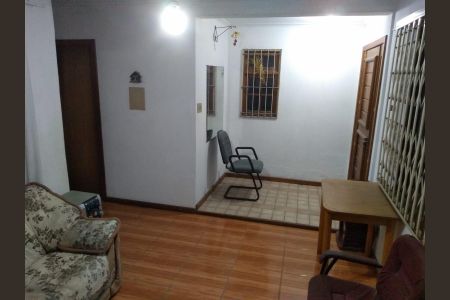 Sala de casa à venda com 4 quartos, 200m² em Jardim Sabará, Porto Alegre