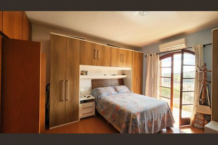 Casa à venda com 468m², 3 quartos e 4 vagasQuarto 2