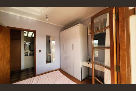 Casa à venda com 468m², 3 quartos e 4 vagasSuíte