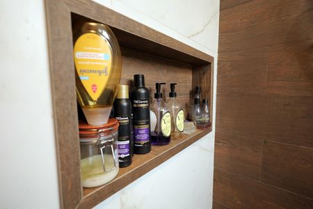 Apartamento à venda com 129m², 3 quartos e 2 vagasBanheiro da Suíte 1