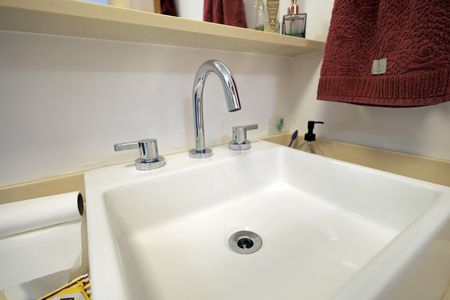 Apartamento à venda com 129m², 3 quartos e 2 vagasBanheiro da Suíte 1