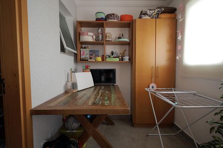 Apartamento à venda com 129m², 3 quartos e 2 vagasÁrea de Serviço