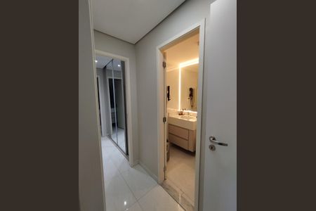 Apartamento à venda com 85m², 2 quartos e 2 vagasCorredor