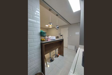 Apartamento à venda com 85m², 2 quartos e 2 vagasCozinha 
