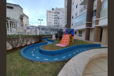 Apartamento à venda com 85m², 2 quartos e 2 vagasÁrea comum - Playground