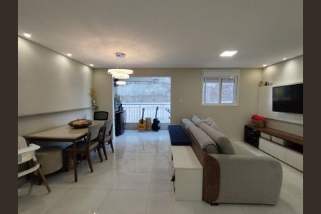 Apartamento à venda com 85m², 2 quartos e 2 vagasSala