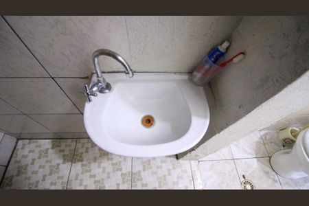 Casa à venda com 500m², 2 quartos e 2 vagas Casa à venda com 500m², 2 quartos e 2 vagasBanheiro