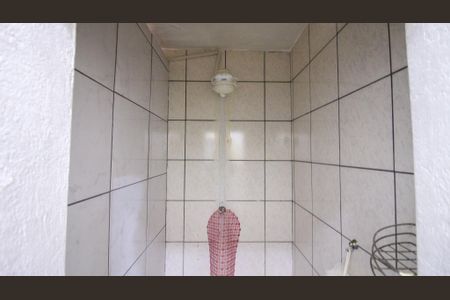 Casa à venda com 500m², 2 quartos e 2 vagas Casa à venda com 500m², 2 quartos e 2 vagasBanheiro