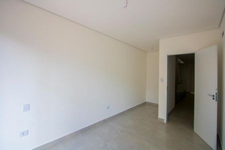 Casa à venda com 229m², 3 quartos e 3 vagasQuarto 2 - Suíte