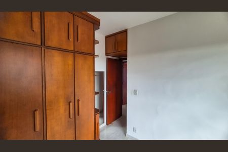 Apartamento à venda com 69m², 2 quartos e 1 vagaQuarto 2
