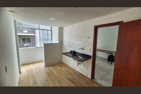 Apartamento à venda com 69m², 2 quartos e 1 vagaCozinha