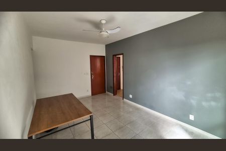 Apartamento à venda com 69m², 2 quartos e 1 vagaSala