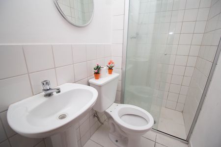 Apartamento para alugar com 41m², 2 quartos e 1 vaga Apartamento para alugar com 41m², 2 quartos e 1 vagaBanheiro
