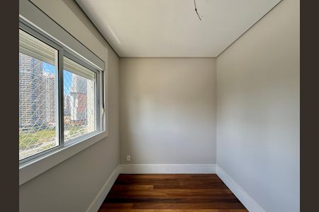 Apartamento à venda com 138m², 3 quartos e 2 vagasSuíte 2