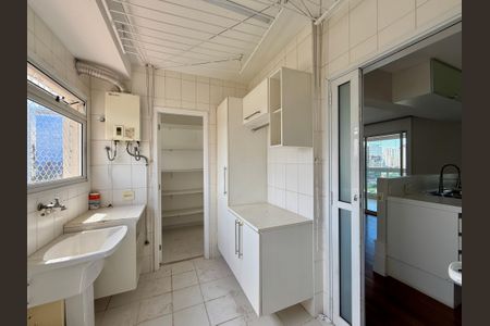 Apartamento à venda com 138m², 3 quartos e 2 vagasÁrea de Serviço