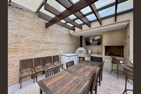 Apartamento à venda com 138m², 3 quartos e 2 vagasChurrasqueira