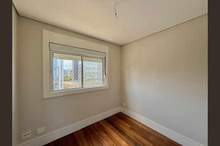 Apartamento à venda com 138m², 3 quartos e 2 vagasSuíte 2