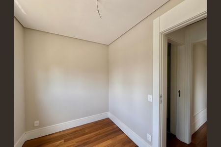 Apartamento à venda com 138m², 3 quartos e 2 vagasSuíte 2