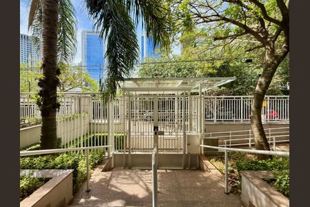 Apartamento à venda com 138m², 3 quartos e 2 vagasEntrada