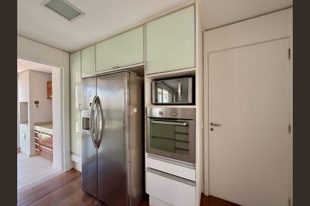 Apartamento à venda com 138m², 3 quartos e 2 vagasCozinha