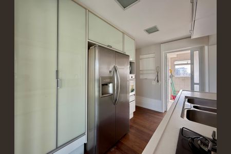 Apartamento à venda com 138m², 3 quartos e 2 vagasCozinha