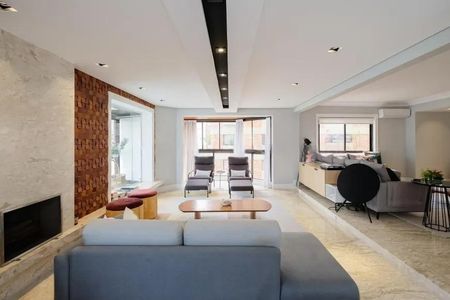 Apartamento à venda com 3 quartos, 206m² em Vila Nova Conceição, São Paulo