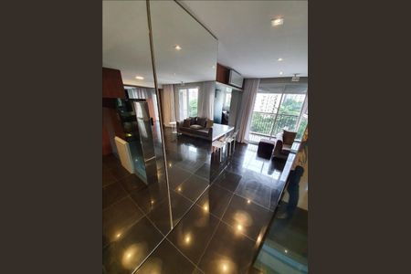 Apartamento à venda com 1 quarto, 96m² em Moema, São Paulo