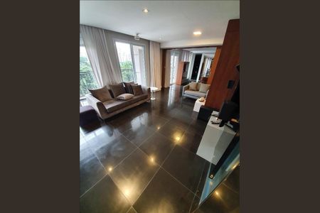 Apartamento à venda com 1 quarto, 96m² em Moema, São Paulo