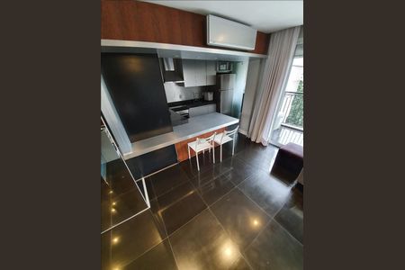 Apartamento à venda com 1 quarto, 96m² em Moema, São Paulo