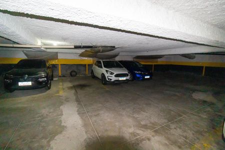 Apartamento à venda com 75m², 3 quartos e 1 vaga Apartamento à venda com 75m², 3 quartos e 1 vagaÁrea comum