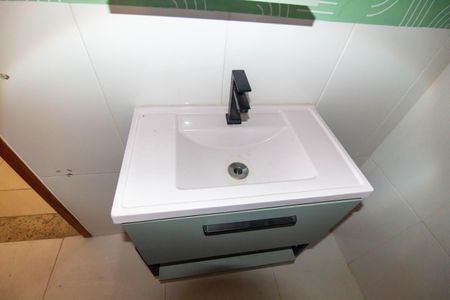 Apartamento à venda com 75m², 3 quartos e 1 vaga Apartamento à venda com 75m², 3 quartos e 1 vagaBanheiro Social 2