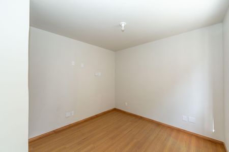 Quarto 1 de apartamento para alugar com 3 quartos, 150m² em Alto Caiçaras, Belo Horizonte