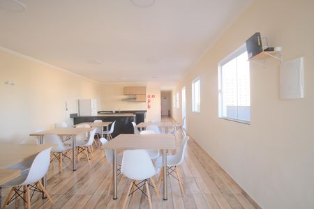 Apartamento para alugar com 50m², 2 quartos e 1 vagaÁrea comum