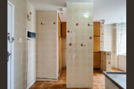 Apartamento à venda com 60m², 2 quartos e 1 vaga Apartamento à venda com 60m², 2 quartos e 1 vagaCozinha