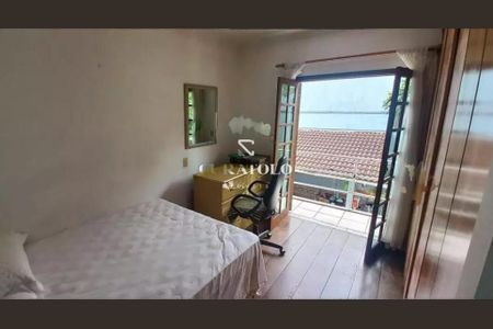 Casa à venda com 4 quartos, 265m² em Parque dos Passaros, São Bernardo do Campo