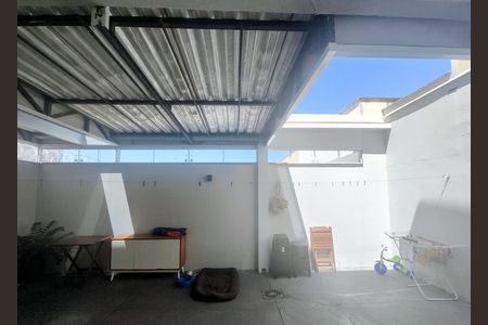 Casa para alugar com 160m², 3 quartos e 2 vagasÁrea Externa
