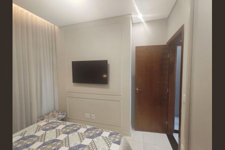Casa para alugar com 160m², 3 quartos e 2 vagasQuarto 1
