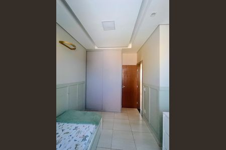 Casa para alugar com 160m², 3 quartos e 2 vagasQuarto 2