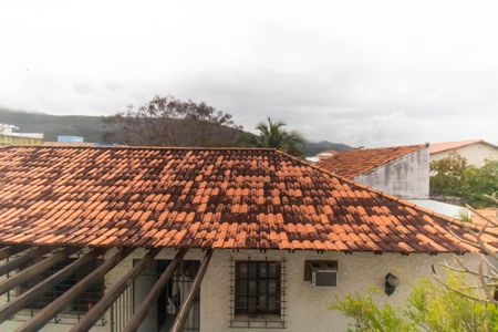 Casa à venda com 289m², 3 quartos e 4 vagas Casa à venda com 289m², 3 quartos e 4 vagasVista do Quarto 2