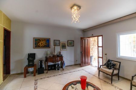 Casa à venda com 289m², 3 quartos e 4 vagas Casa à venda com 289m², 3 quartos e 4 vagasSala1