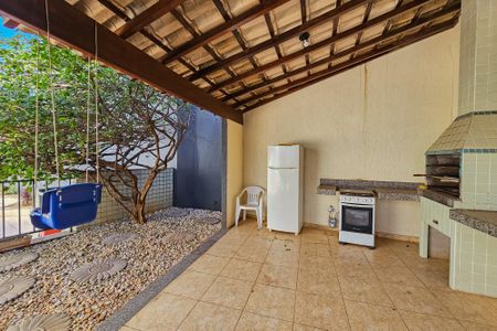 Apartamento à venda com 246m², 4 quartos e 4 vagas Apartamento à venda com 246m², 4 quartos e 4 vagasÁrea comum