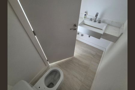 Apartamento à venda com 384m², 4 quartos e 4 vagas Apartamento à venda com 384m², 4 quartos e 4 vagasLavabo