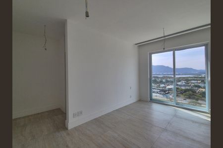 Apartamento à venda com 384m², 4 quartos e 4 vagas Apartamento à venda com 384m², 4 quartos e 4 vagasSuíte 4