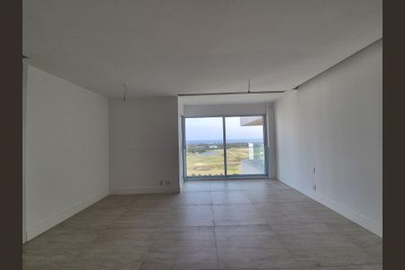 Apartamento à venda com 384m², 4 quartos e 4 vagas Apartamento à venda com 384m², 4 quartos e 4 vagasSuíte 2