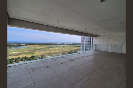 Apartamento à venda com 384m², 4 quartos e 4 vagas Apartamento à venda com 384m², 4 quartos e 4 vagasVaranda