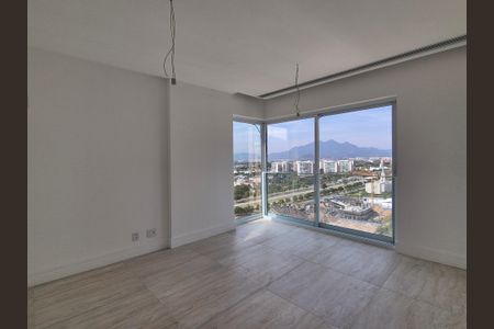 Apartamento à venda com 384m², 4 quartos e 4 vagas Apartamento à venda com 384m², 4 quartos e 4 vagasSuíte 3