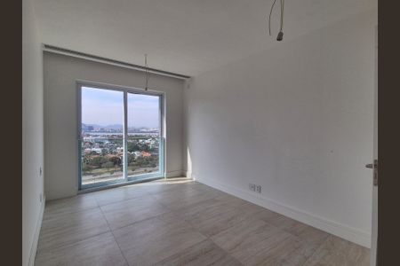 Apartamento à venda com 384m², 4 quartos e 4 vagas Apartamento à venda com 384m², 4 quartos e 4 vagasSuíte 4