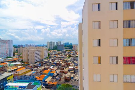Vista Sala de apartamento para alugar com 3 quartos, 74m² em Vila Sao Paulo, São Paulo